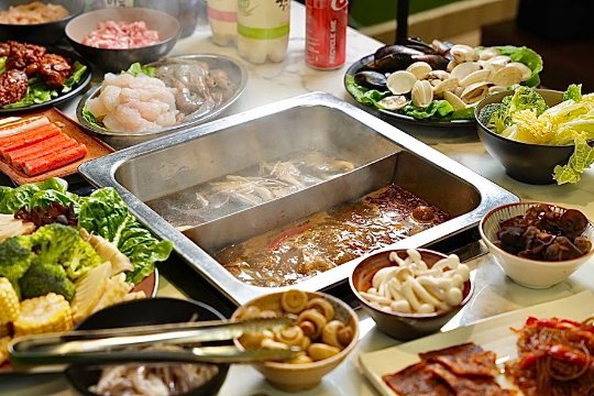 GoroGoro Steamboat & Korean Buffet